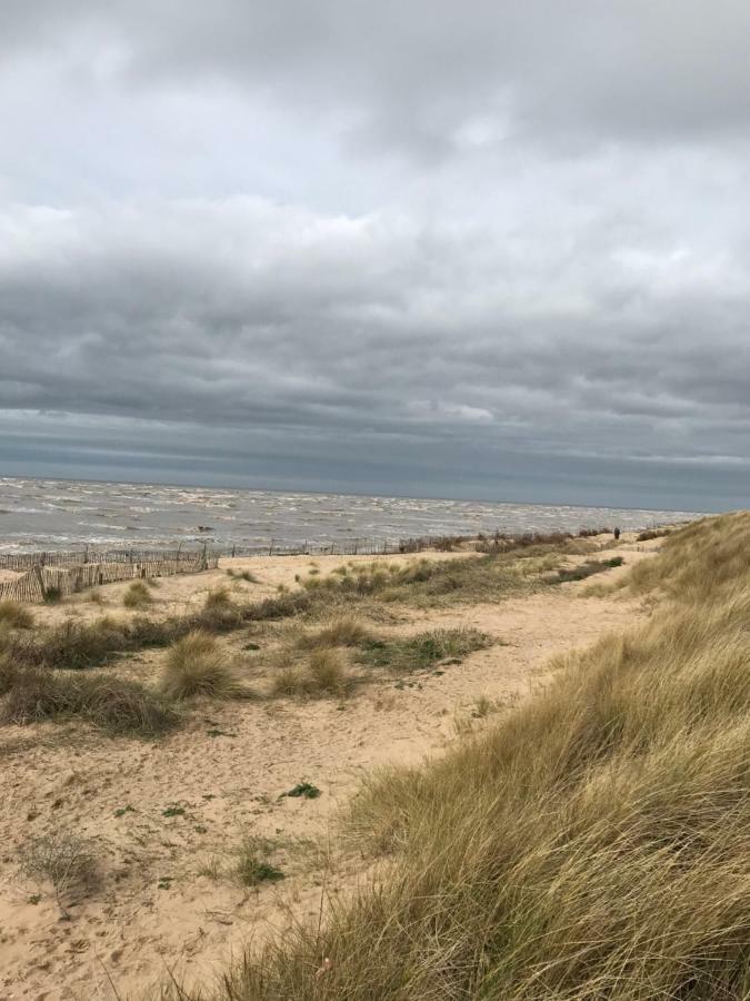 Beach Hideaway Lytham St Annes Exterior photo